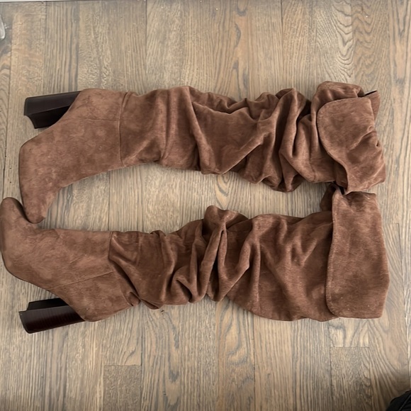 Jeffrey Campbell slouchy boots - Picture 7 of 7